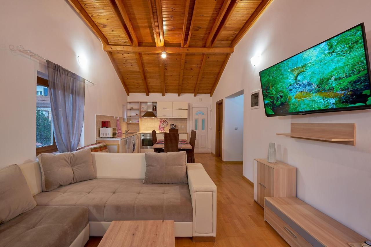 Apartman Kati Prčanj Esterno foto